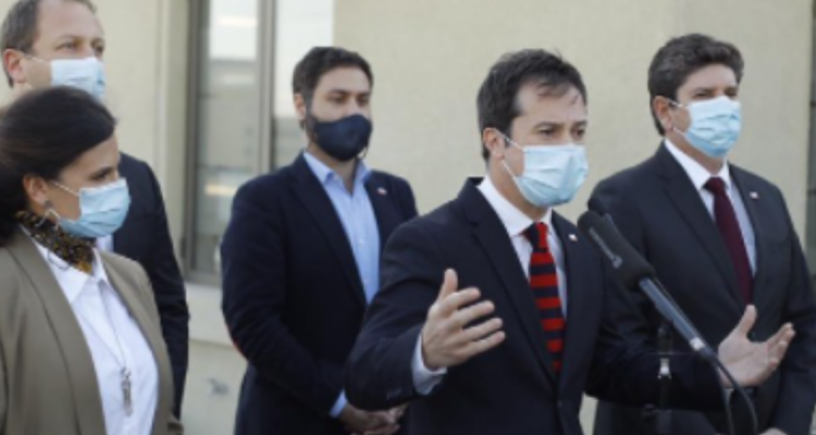 Exministro Palacios deberá declarar como testigo en causa por excaleta Sudamericana en Valparaíso