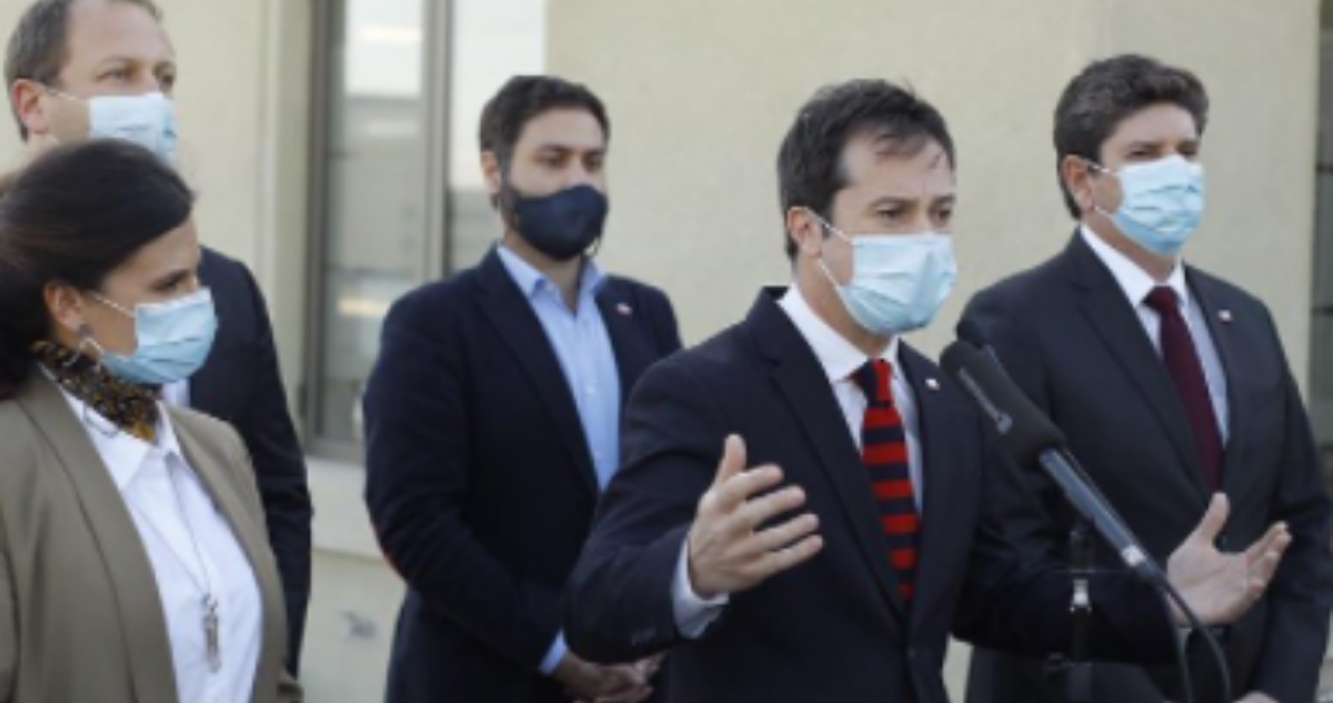 Exministro Palacios deberá declarar como testigo en causa por excaleta Sudamericana en Valparaíso