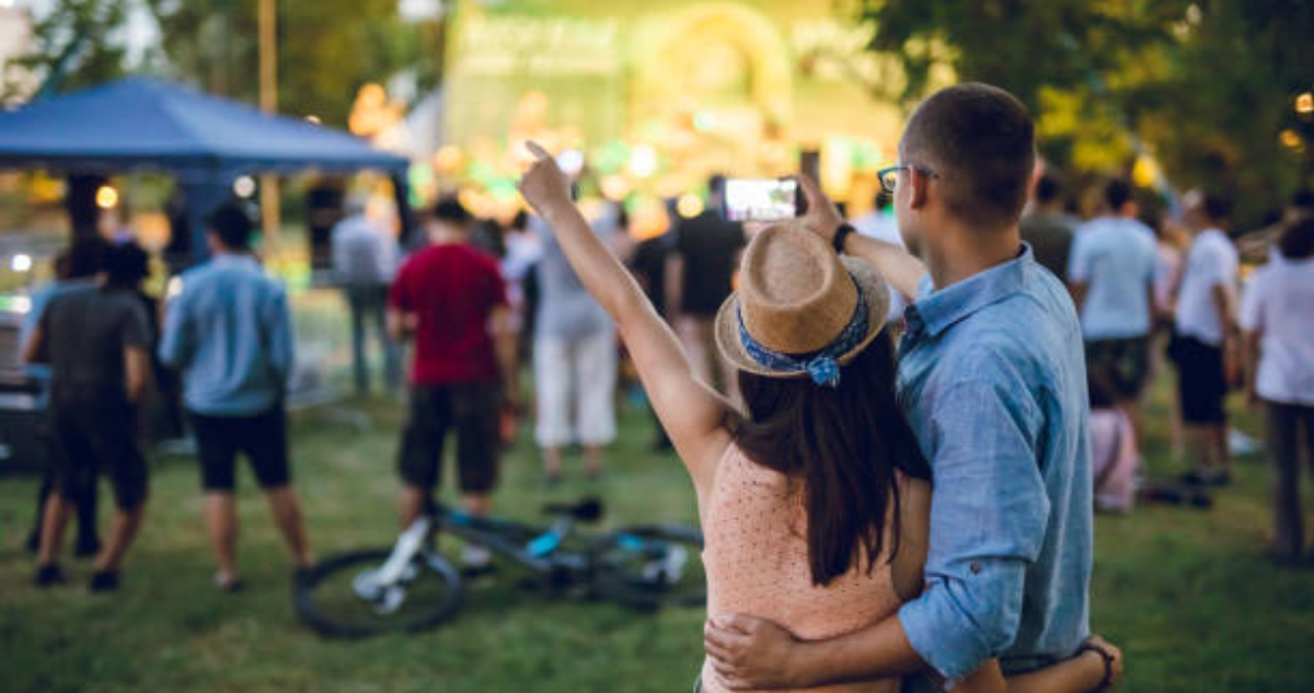 Tinder-conciertos