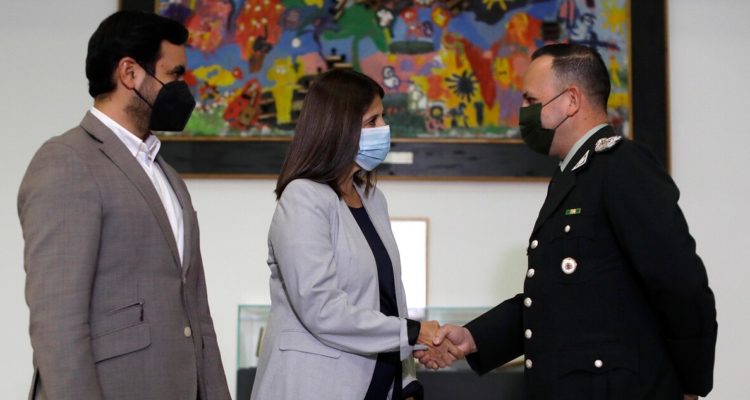 El Gobierno nombra a Sebastián Urra como nuevo director de Gendarmería.