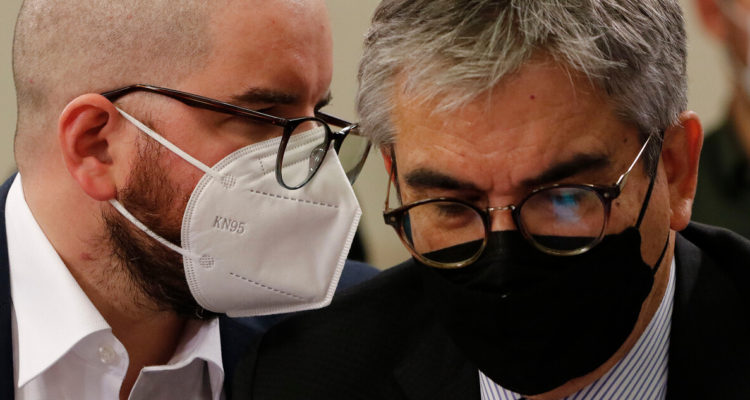 Ministros Segpres y de Hacienda