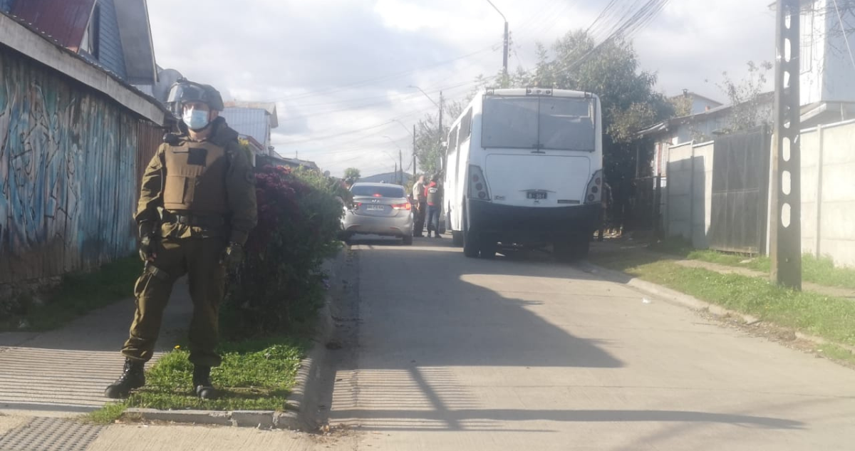 Incautan auto tras balacera a las afueras de colegio de Valdivia