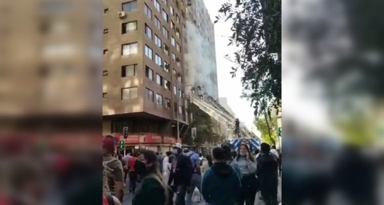 Incendio en departamento en Santiago