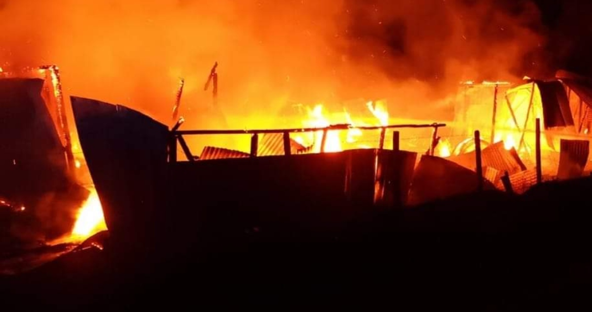 Incendio de vivienda abandonada en Lanalhue