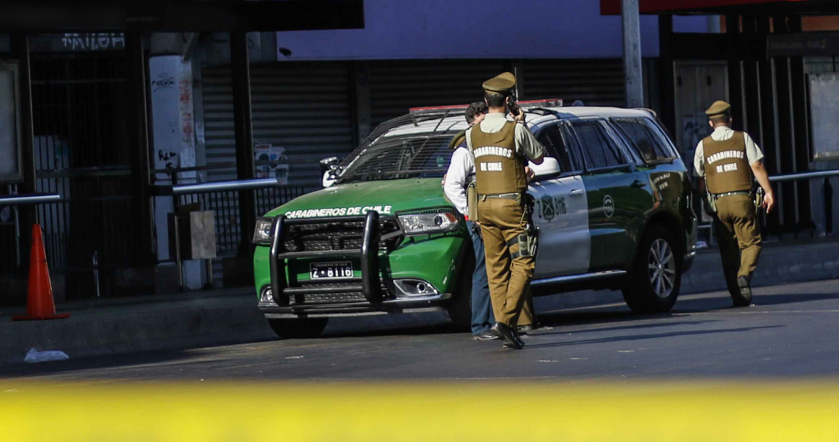 Sujetos intentaron secuestrar a profesora a las afueras de colegio en Quillota