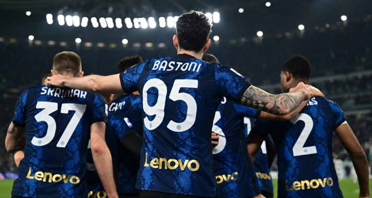 Inter recibe a Hellas Verona.