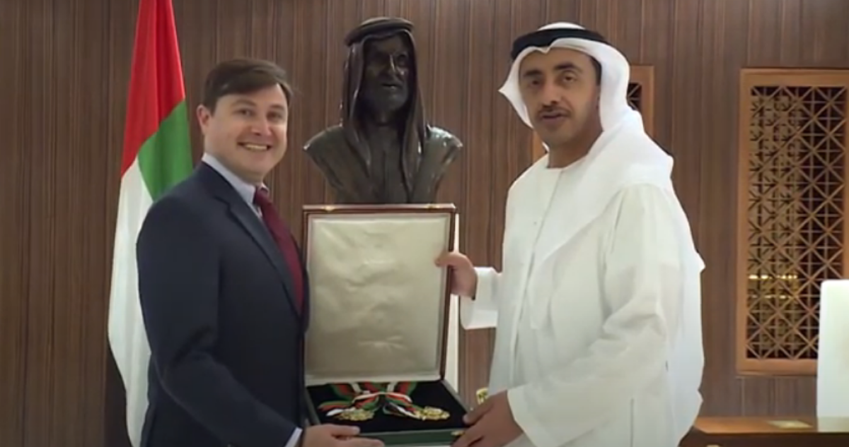 Jean Paul Tarud junto al presidente de Emiratos Árabes Unidos