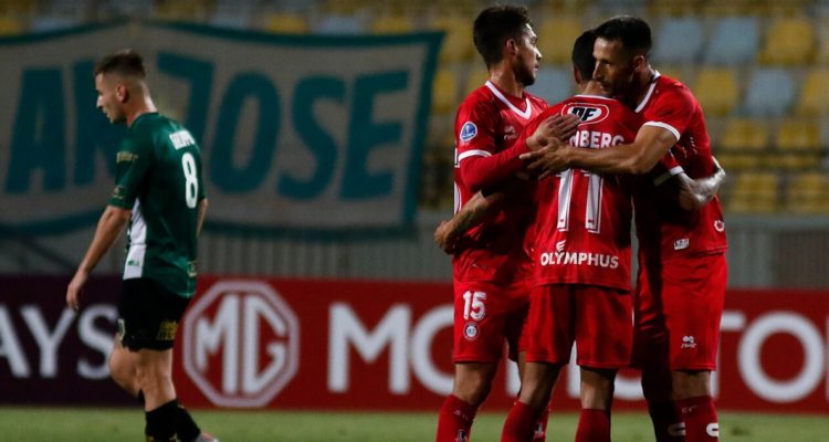 La Calera venció a Banfield por Copa Sudamericana.