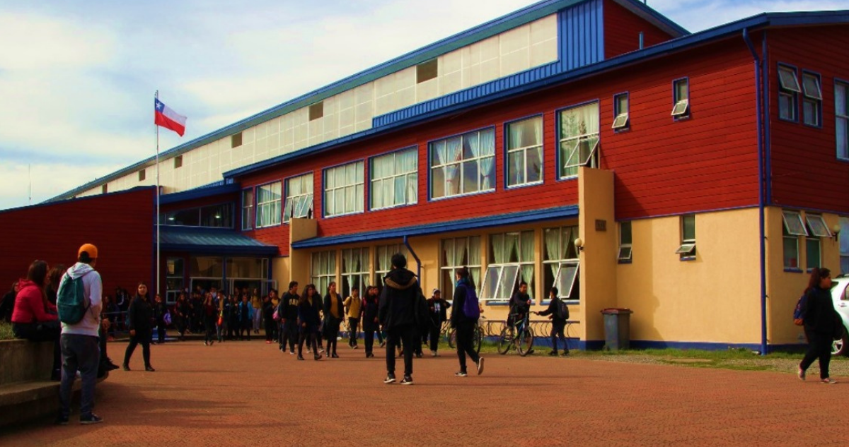 violencia escolar en liceo de Paillaco