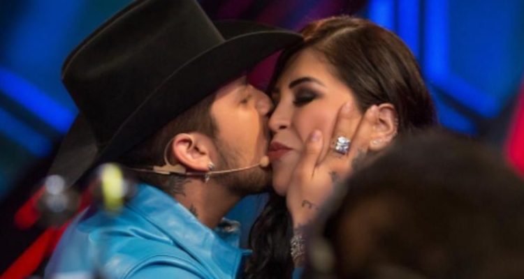christian nodal y Cristy Nodal