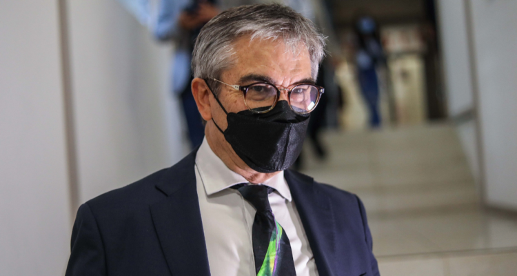 MARIO MARCEL Y QUINTO RETIRO