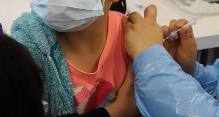 niña vacunada covid Hualpén