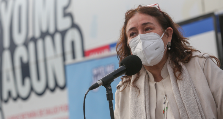 ministra de salud y omicron