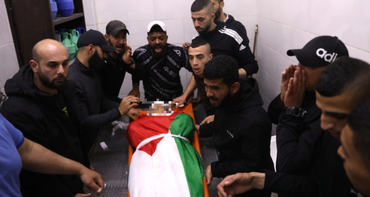 Muere joven palestino de 17 años tras disparos del ejército israelí en Cisjordania