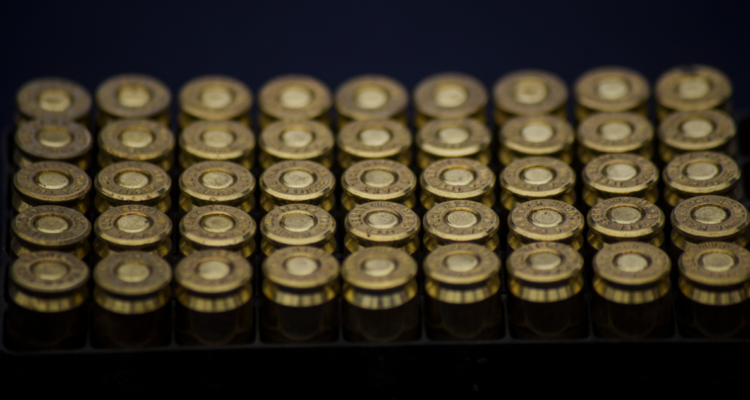 Investigan munición de Carabineros en casa de exfuncionario judicial y armas en tribunal de Traiguén