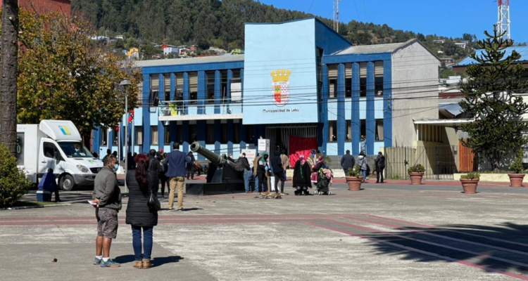 Comunidad mapuche Lavkenche se toma municipio de Lebu