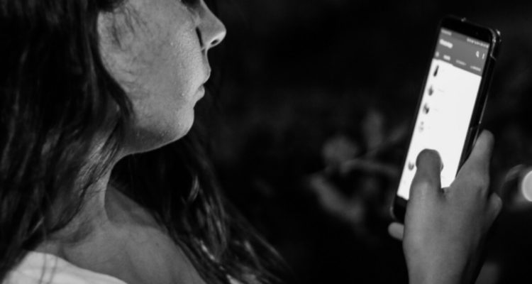 Niña de 11 años desaparecida en Bolivia es encontrada en Perú: desconocidos le escribían por RRSS