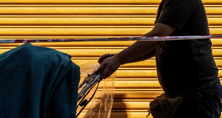 Padres dejaron olvidado a su hijo de tres meses en supermercado de Curicó