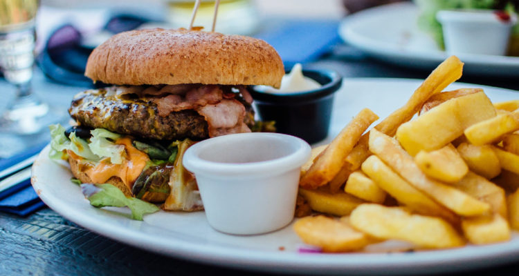 Plato de comida rapida