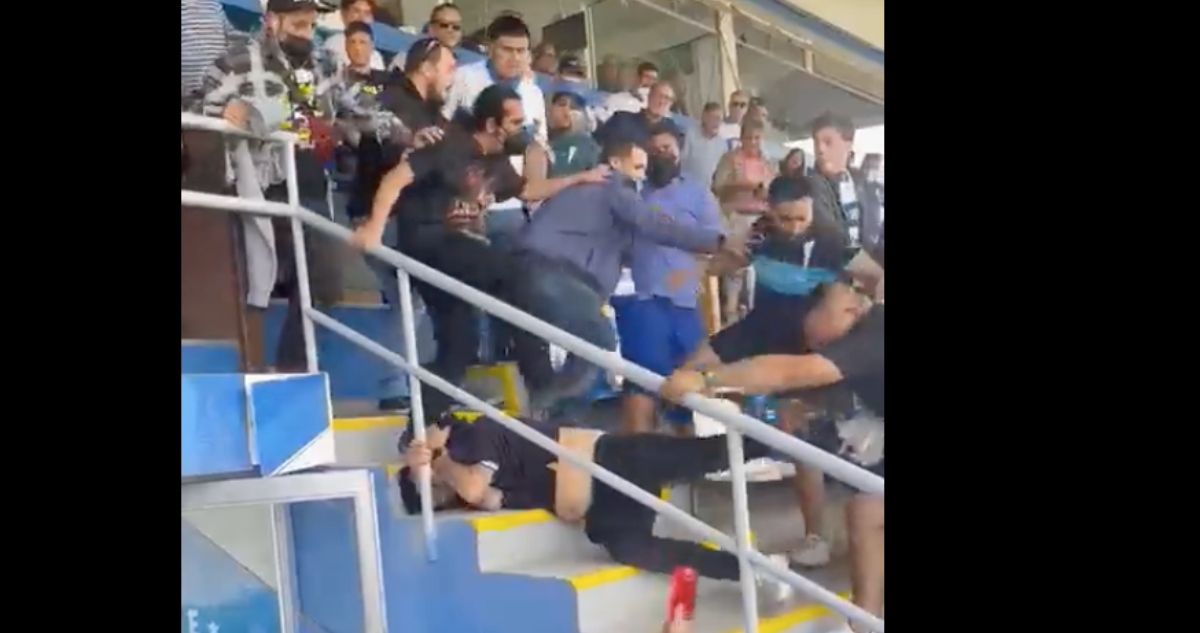 Pelea San Carlos