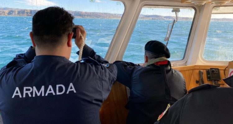 pescador muerto estrecho de magallanes