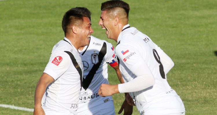 Primera B: Santiago Morning celebró ante Rangers en Talca.