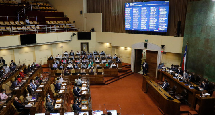 Frente a frente en la Cámara: el día clave del quinto retiro ante la propuesta de La Moneda