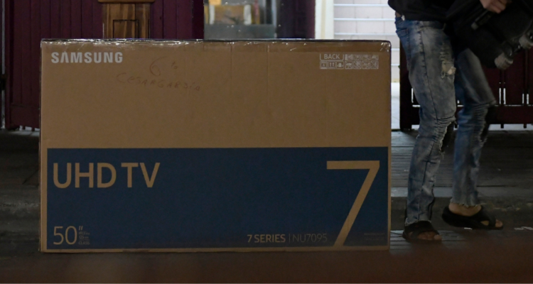 Delincuentes roban 1568 televisores de una empresa en Valparaíso: guardias estarían involucrados