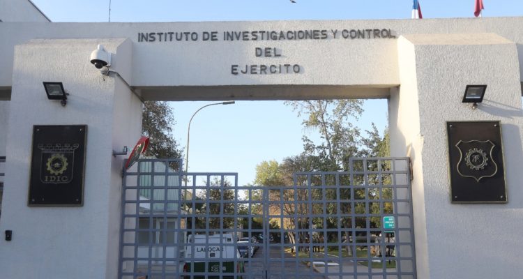 Robo de armas desde el Ejército