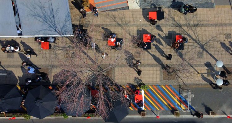 Actividad económica creció 6,8% en febrero, anotando así su menor expansión en casi un año