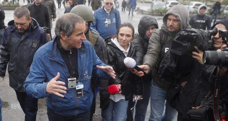 Rafael Grossi en Chernóbil.