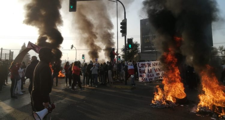 Comité de vecinos de Conchalí protestan por reducción de su proyecto habitacional