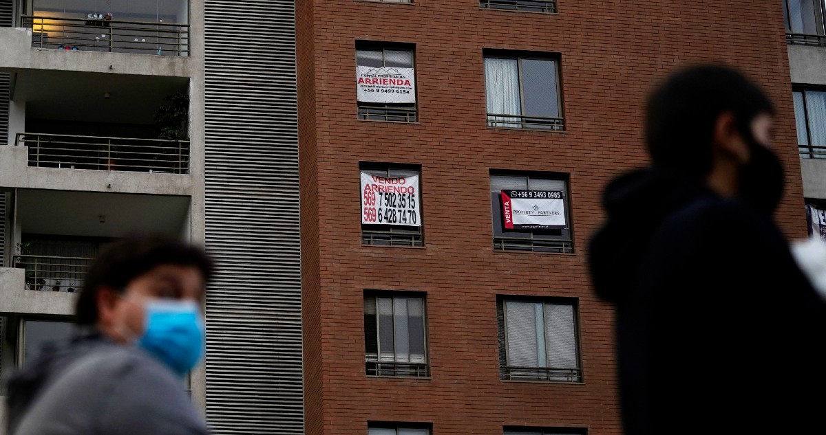 Aumento de la UF y condiciones crediticias más restrictivas “alejan” el sueño de la casa propia