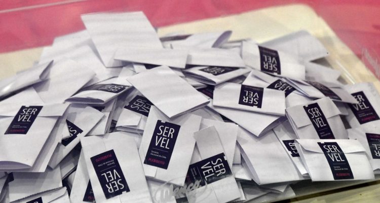 Voto obligatorio para el plebiscito de salida