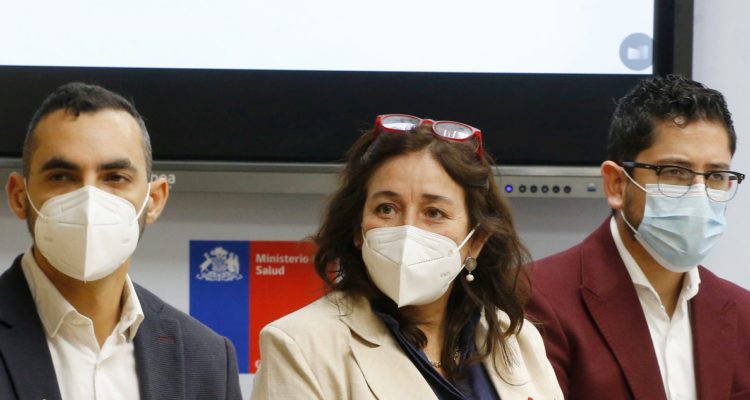 Autoridades del Minsal y cifras de la pandemia