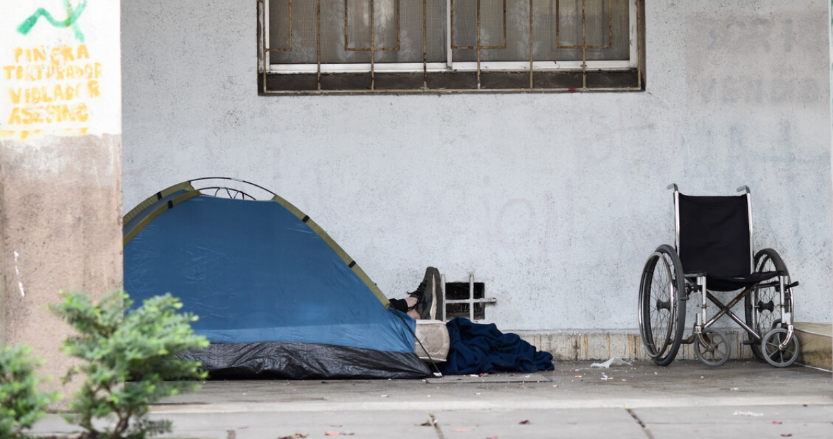 Abren albergue municipal en Los Ángeles por bajas temperaturas