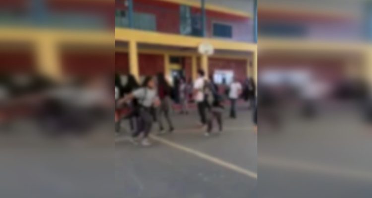 Agresión en colegio de Maipú