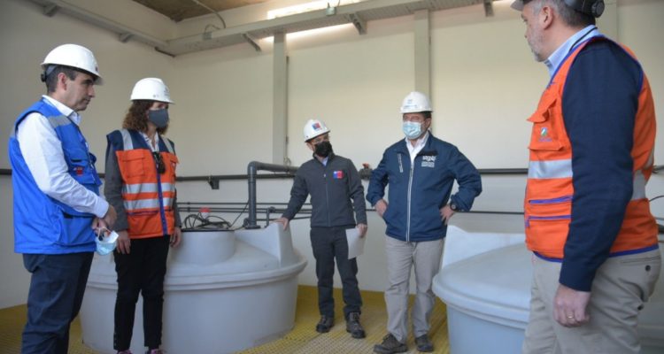 Aguas Andinas y Gobierno regional en la puesta en marcha de pozos para robustecer el suministro