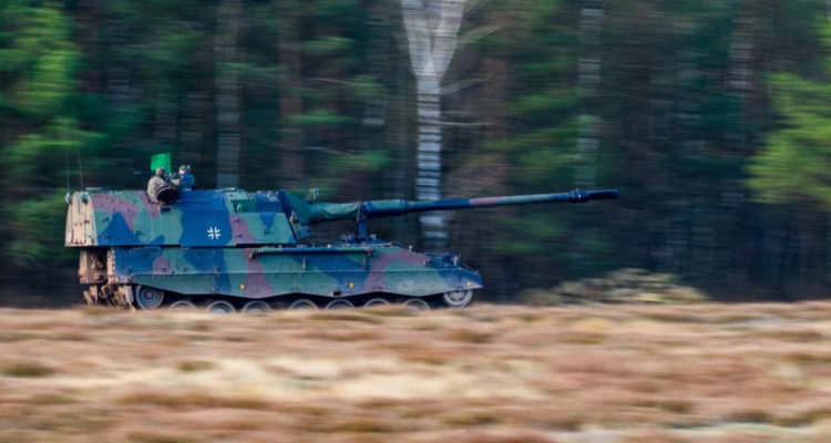 Alemania suministra obuses blindados PzH 2000 a Ucrania soldados serán entrenados