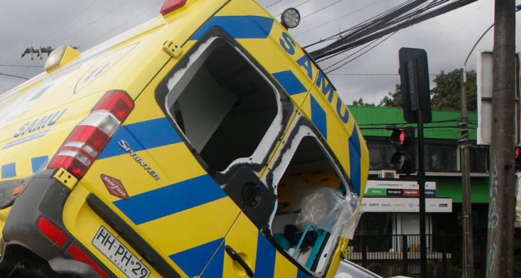 Ambulancia Samu choca