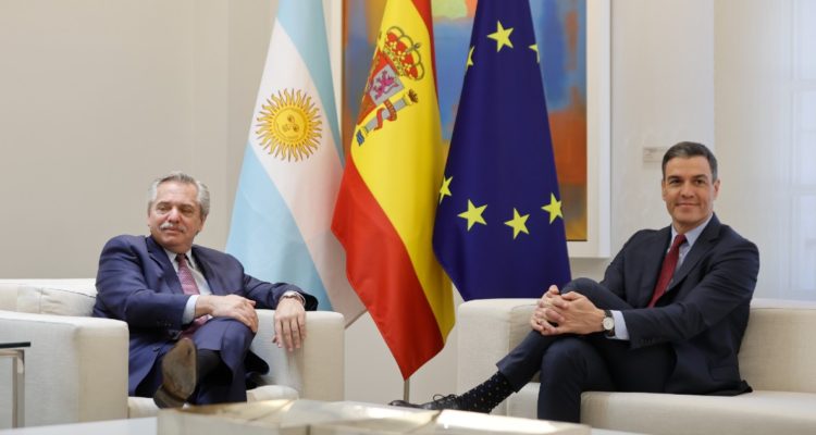 Alberto Fernández consigue espaldarazo con el litio: Acordó reforzar un plan con España