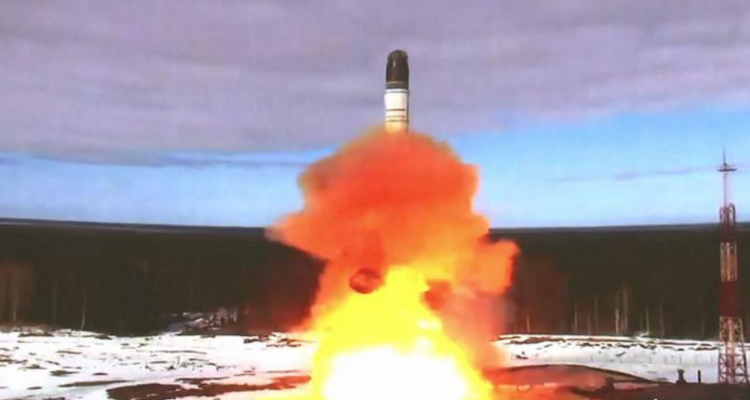 CIA asegura que Rusia no pretende usar armas nucleares tácticas en Ucrania.