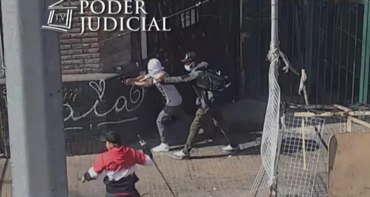 Decretan arresto domiciliario total para formalizados por disparar en barrio Meiggs