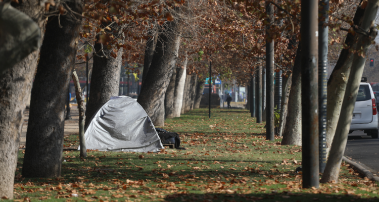 Tras bajas temperaturas: Gobierno activa por primera vez en el año Código Azul en Los Ángeles