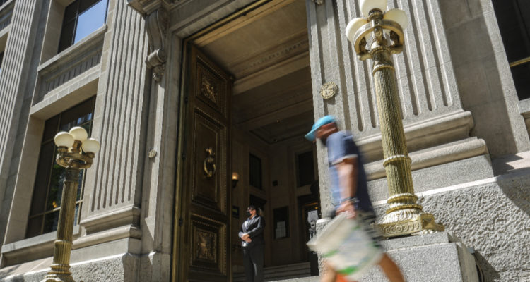 Banco Central accederá a línea del FMI para complementar fuentes de liquidez externa