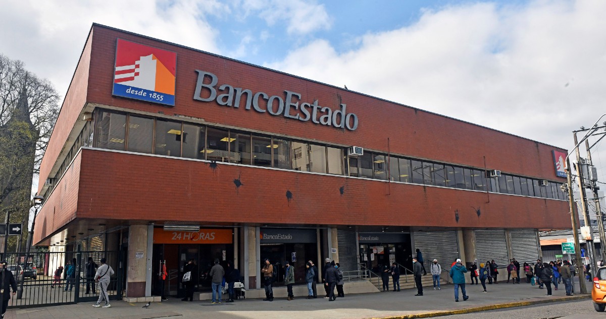 Clienta de BancoEstado fue víctima de 12 operaciones fraudulentas en un día