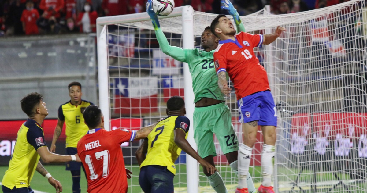 Chile vs Ecuador en Clasificatorias.