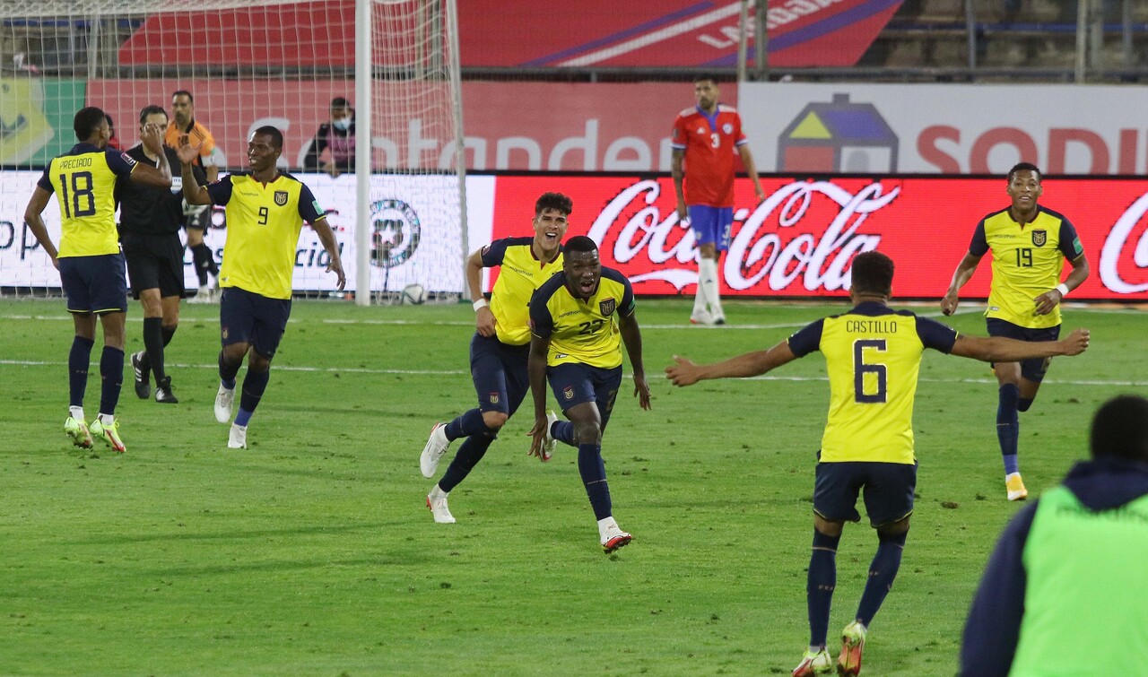 FIFA abre proceso a Ecuador por caso Byron Castillo