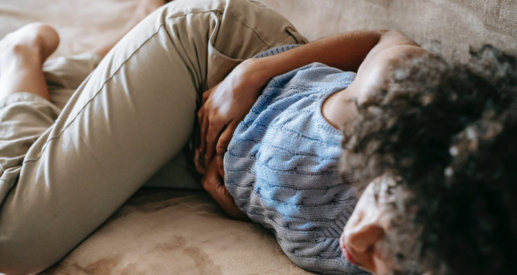 Cáncer colorrectal aumenta en personas jóvenes