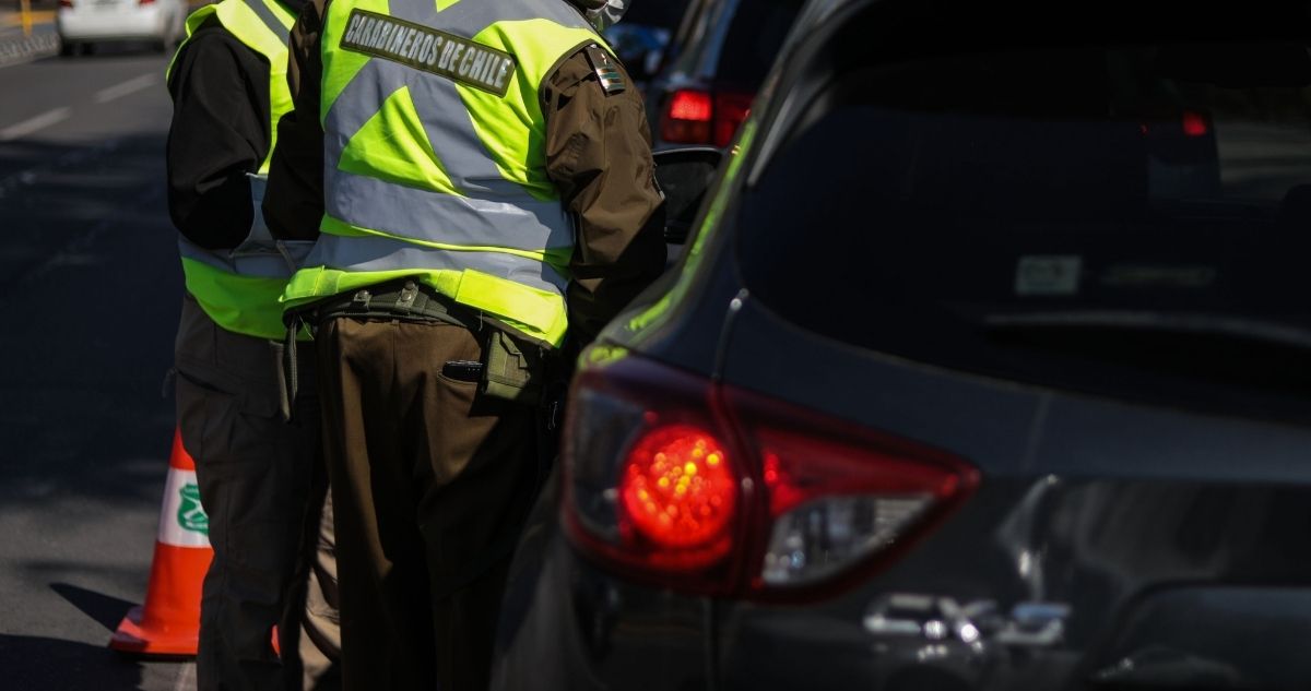 Carabineros vehículos de circulación